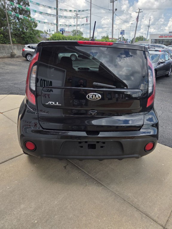 2017 Kia Soul Image 25