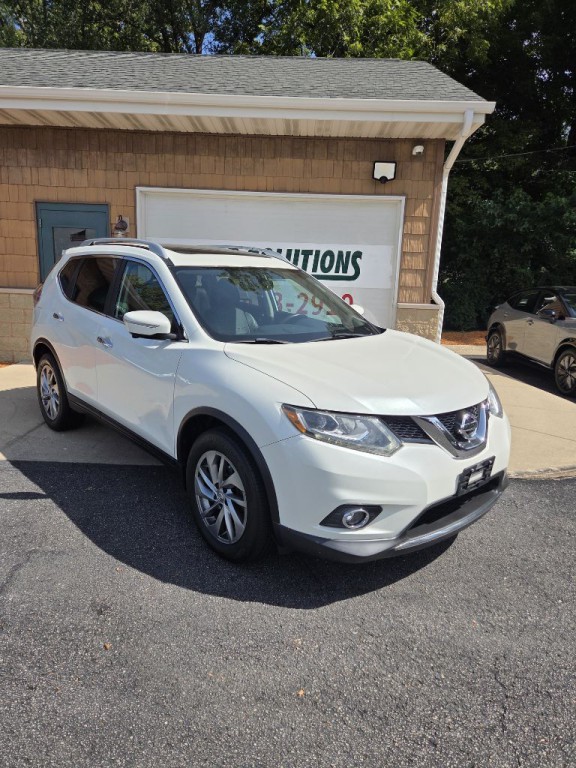 2015 Nissan Rogue Image 2