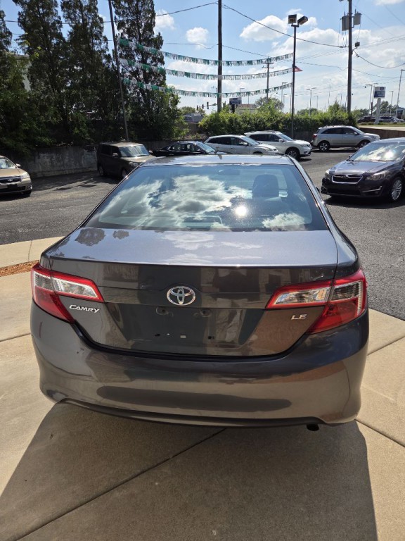 2012 Toyota Camry Image 4