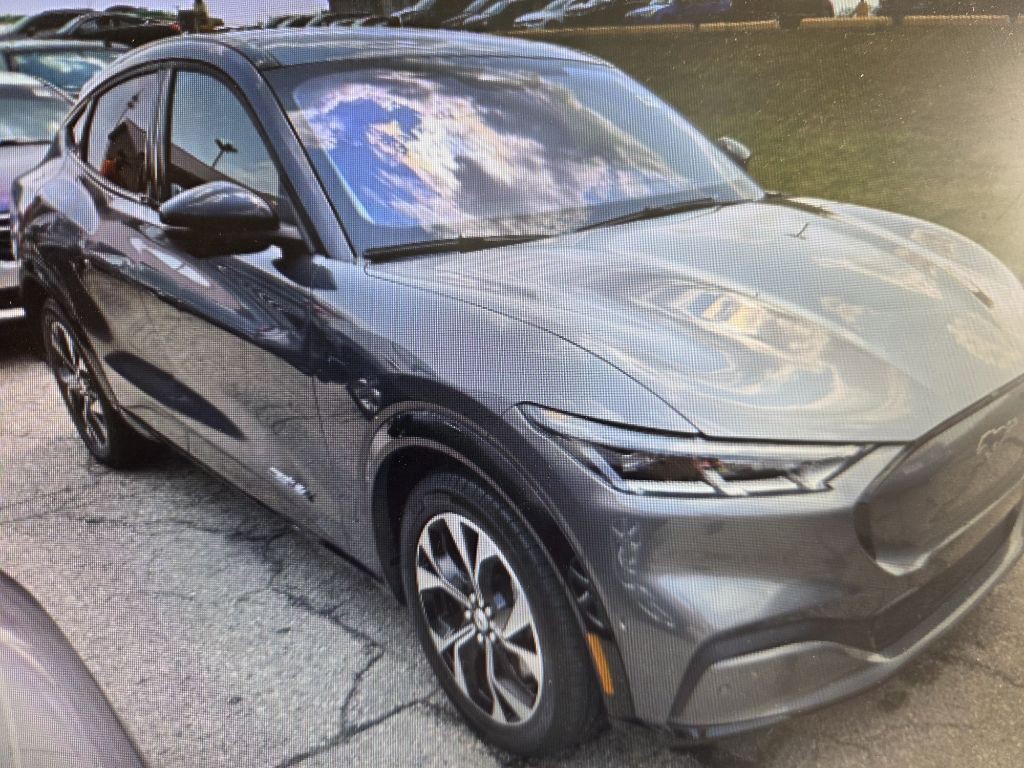 2023 Ford Mustang Image 2