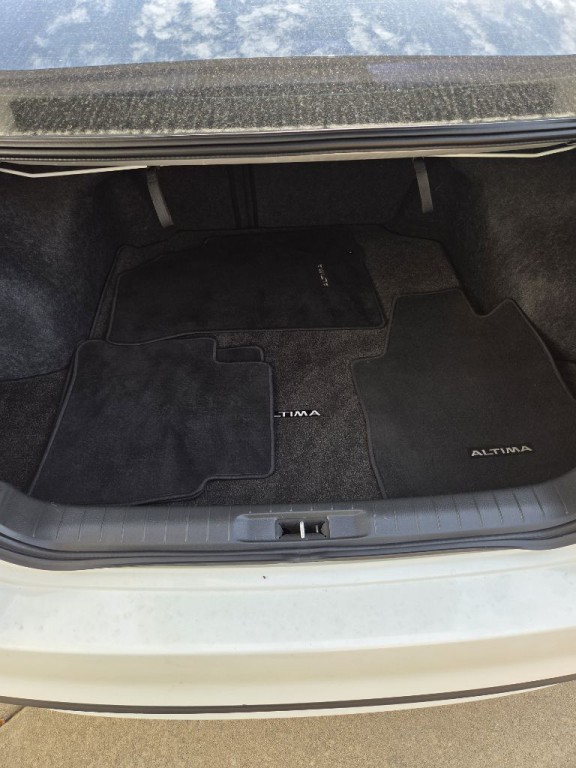 2016 Nissan Altima Image 5