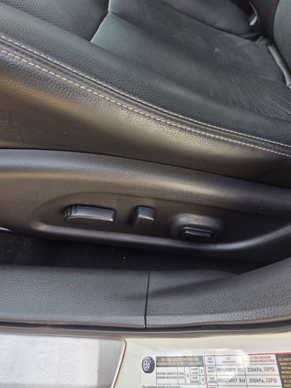 2016 Nissan Altima Image 9