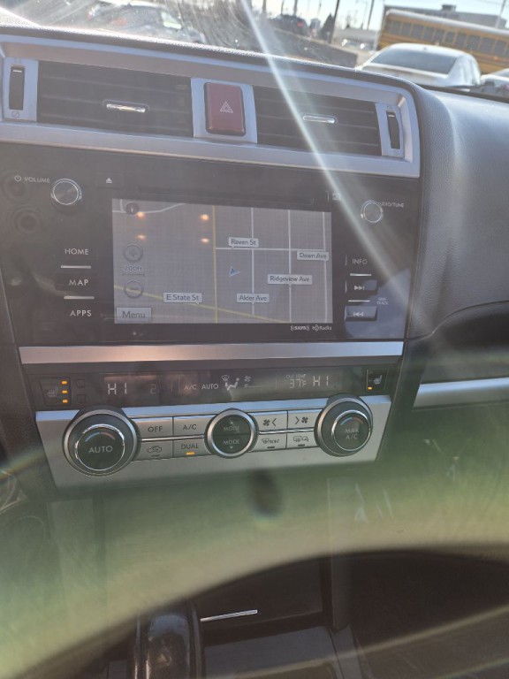 2016 Subaru Outback Image 10