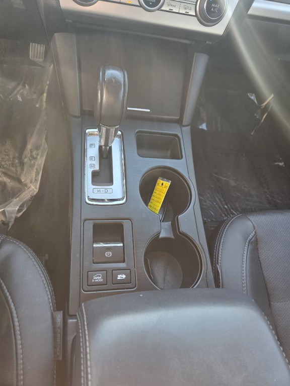 2016 Subaru Outback Image 12
