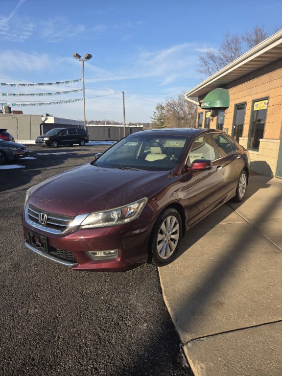 2013 Honda Accord Image 1