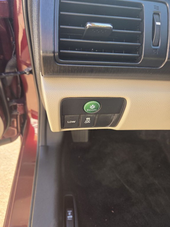 2013 Honda Accord Image 10