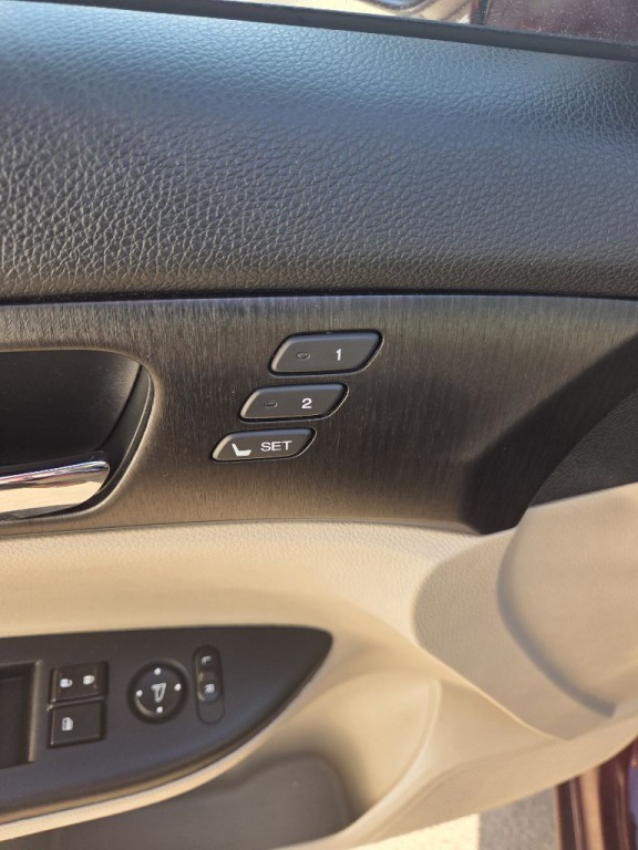 2013 Honda Accord Image 11