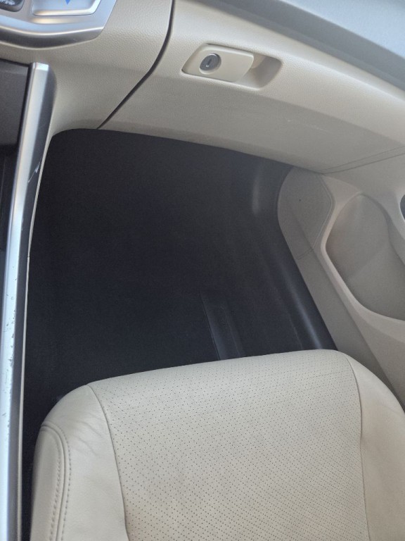 2013 Honda Accord Image 17