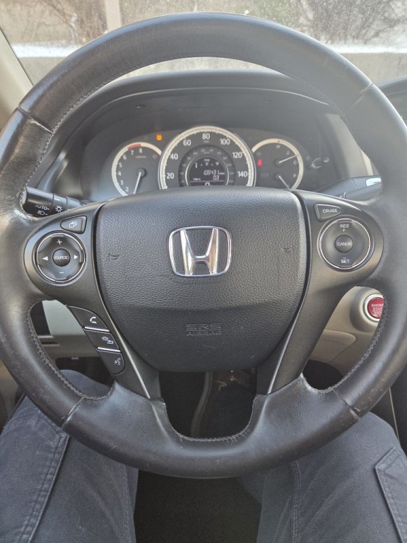 2013 Honda Accord Image 19