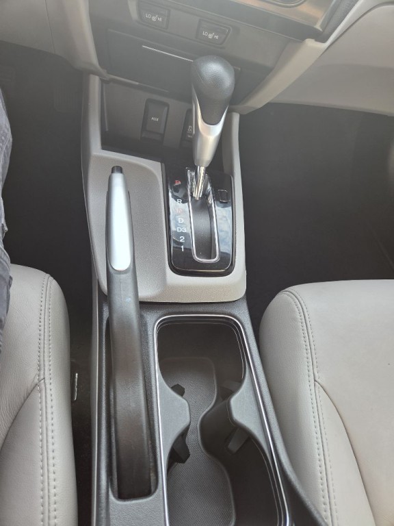 2013 Honda Civic Image 10