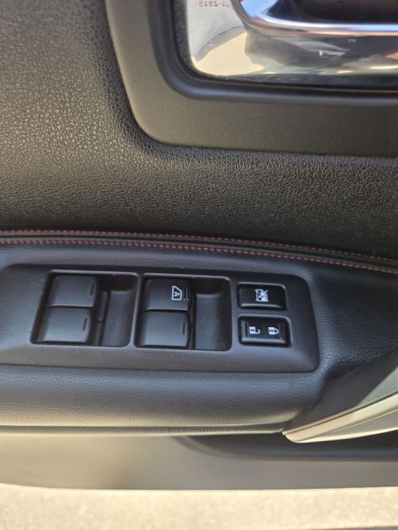 2013 Nissan Rogue Image 11