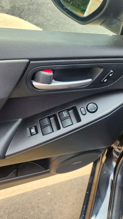 2011 Mazda Mazda3 Image 16