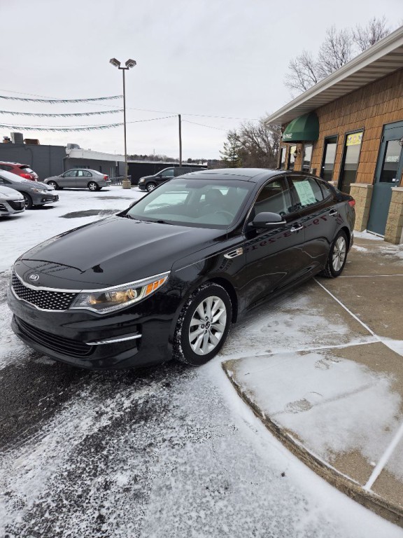 2018 Kia Optima Image 1