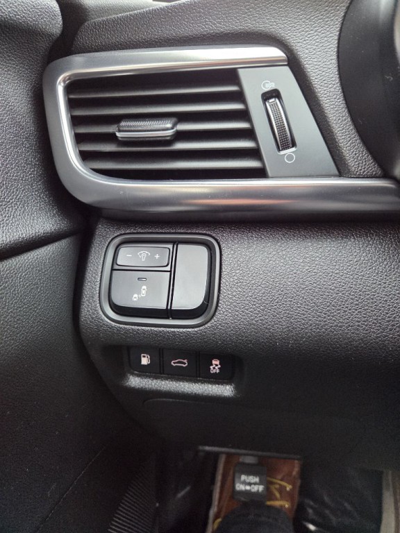 2018 Kia Optima Image 7