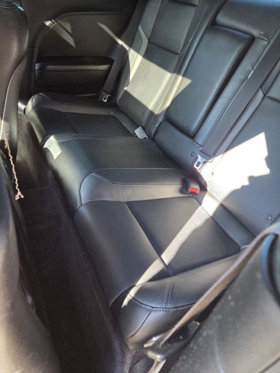 2018 Dodge Challenger Image 9