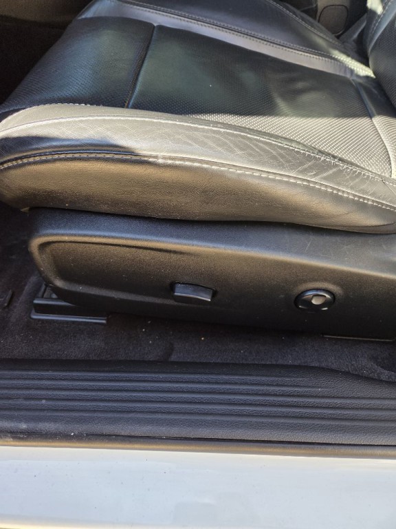 2018 Dodge Challenger Image 13