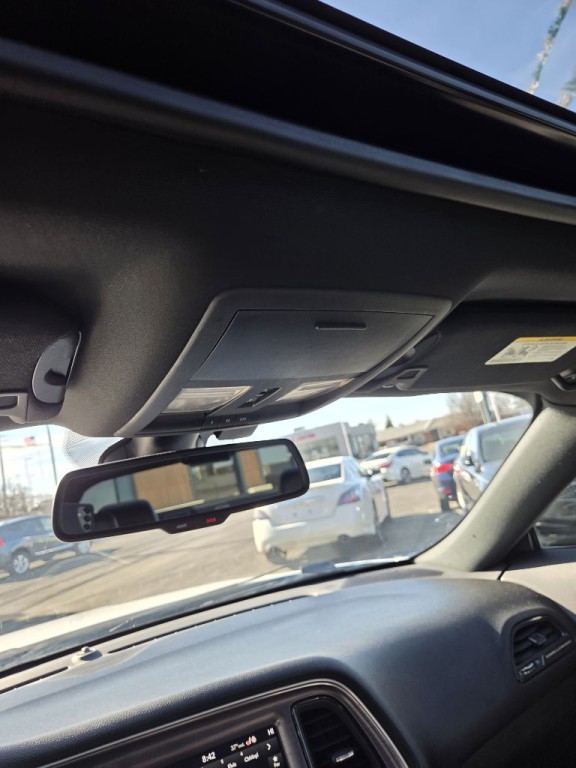 2018 Dodge Challenger Image 20