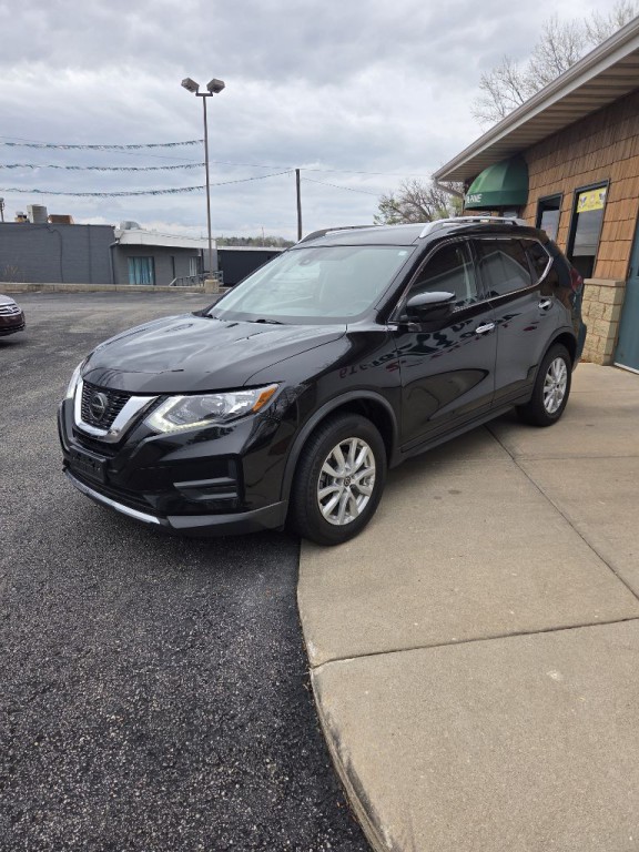 2020 Nissan Rogue Image 2