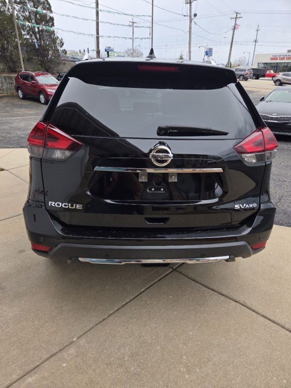 2020 Nissan Rogue Image 4