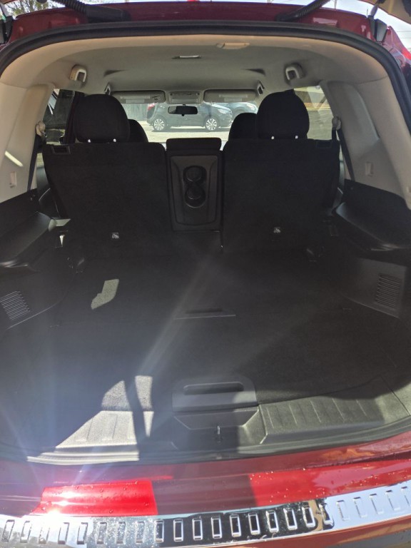 2018 Nissan Rogue Image 19