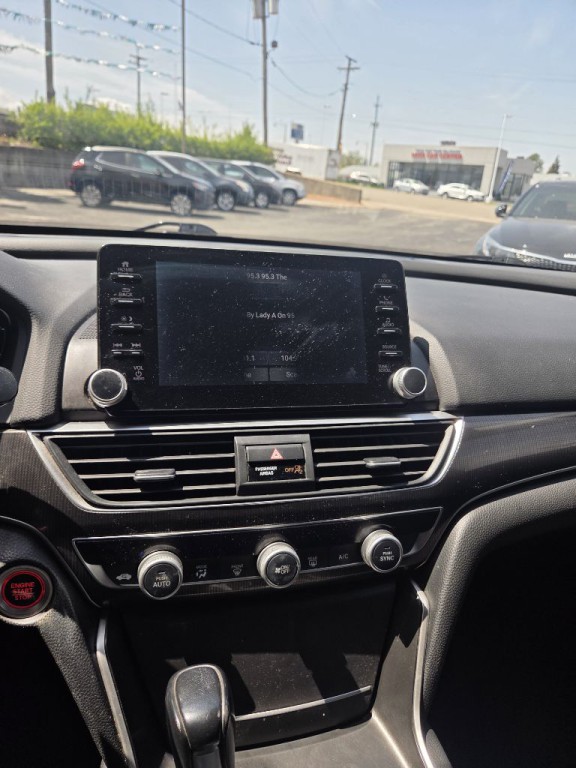 2018 Honda Accord Image 5