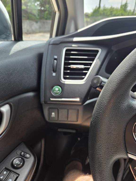 2014 Honda Civic Image 12
