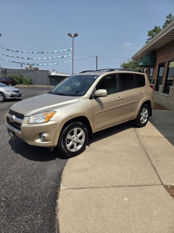 2011 Toyota Rav4 Image 2