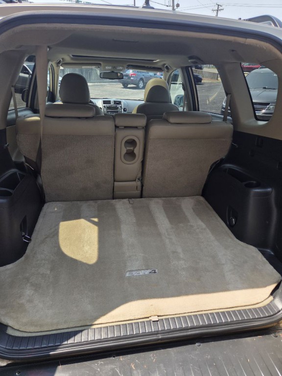 2011 Toyota Rav4 Image 7