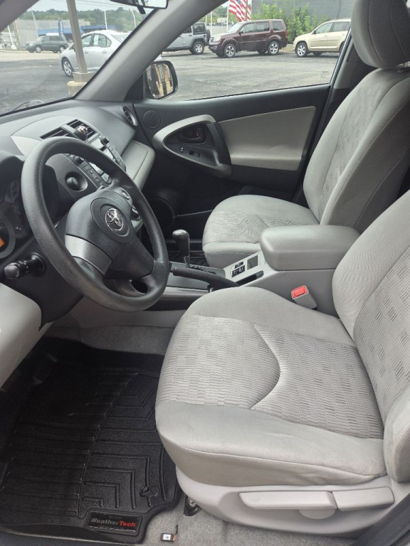 2011 Toyota Rav4 Image 5