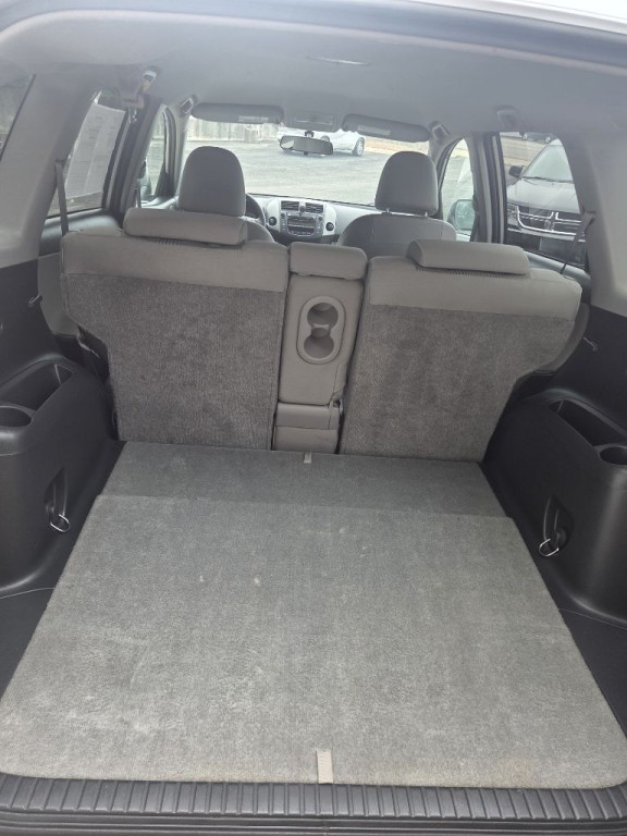 2011 Toyota Rav4 Image 15
