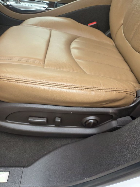 2016 Buick Enclave Image 6