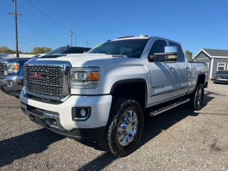 Image for 2018 GMC Sierra 2500 2500 DENALI ID: 6951843