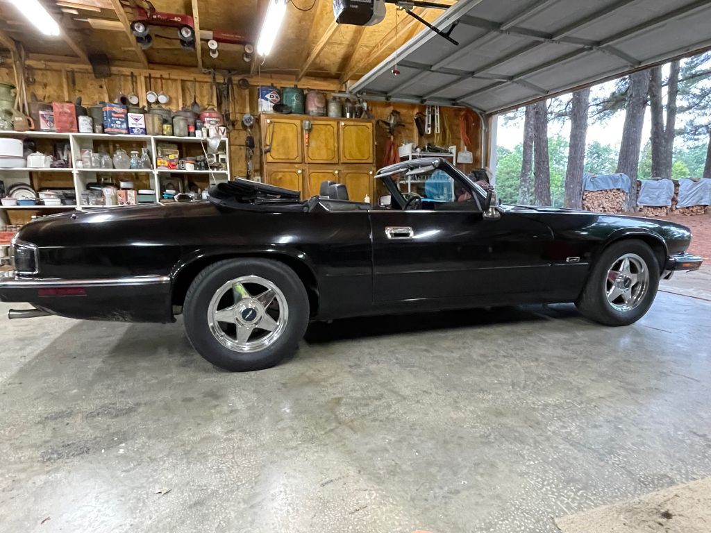 1993 Jaguar XJ Image 9