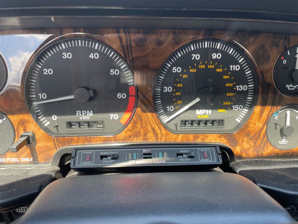 1993 Jaguar XJ Image 13