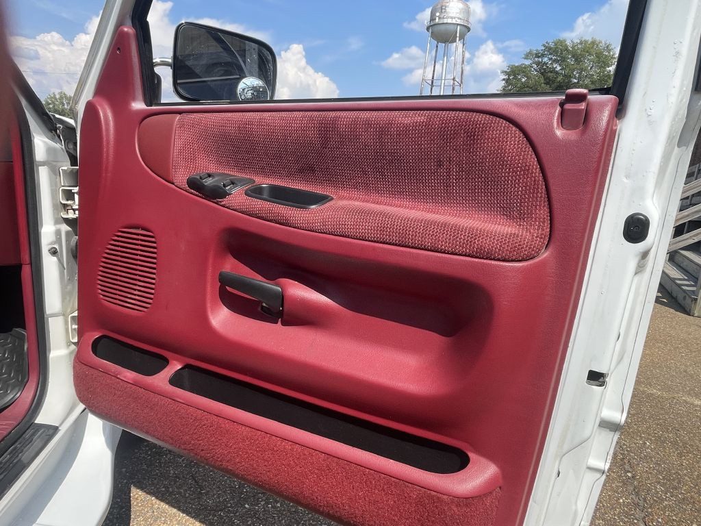 1994 Dodge Ram 3500 Image 24
