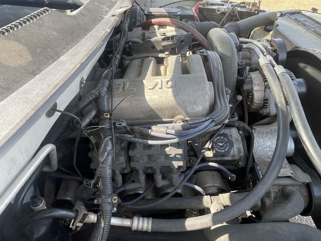 1994 Dodge Ram 3500 Image 28