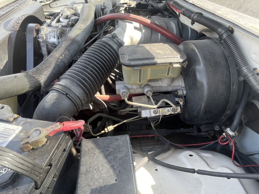 1994 Dodge Ram 3500 Image 30