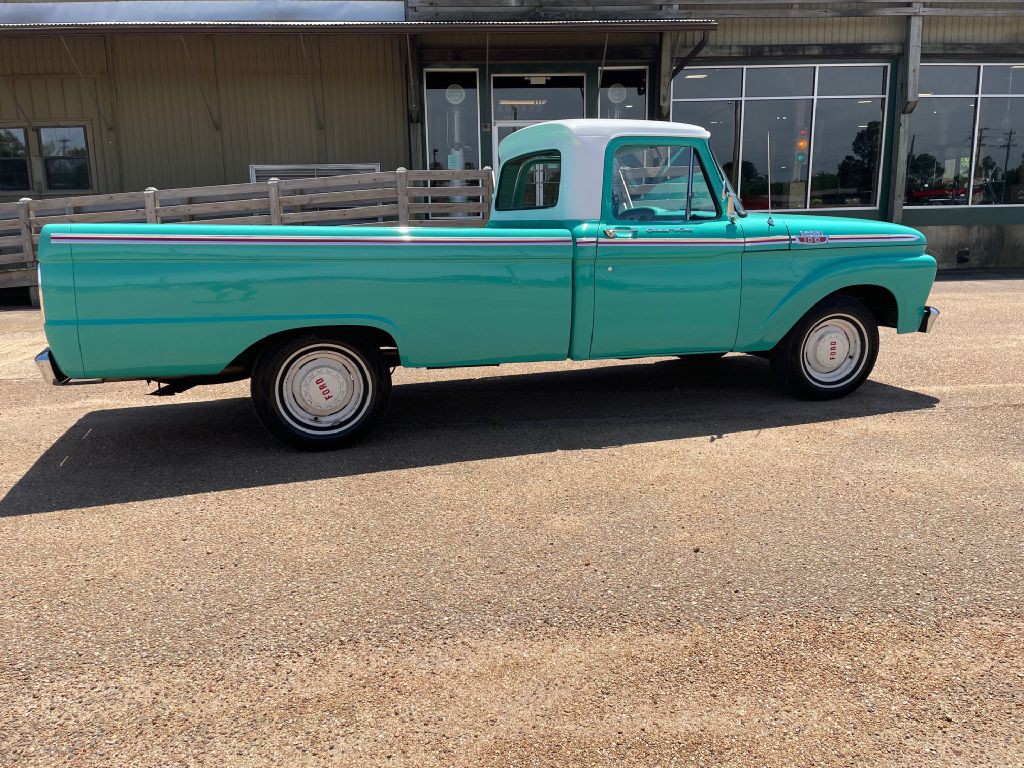 1964 Ford F-100 Image 2