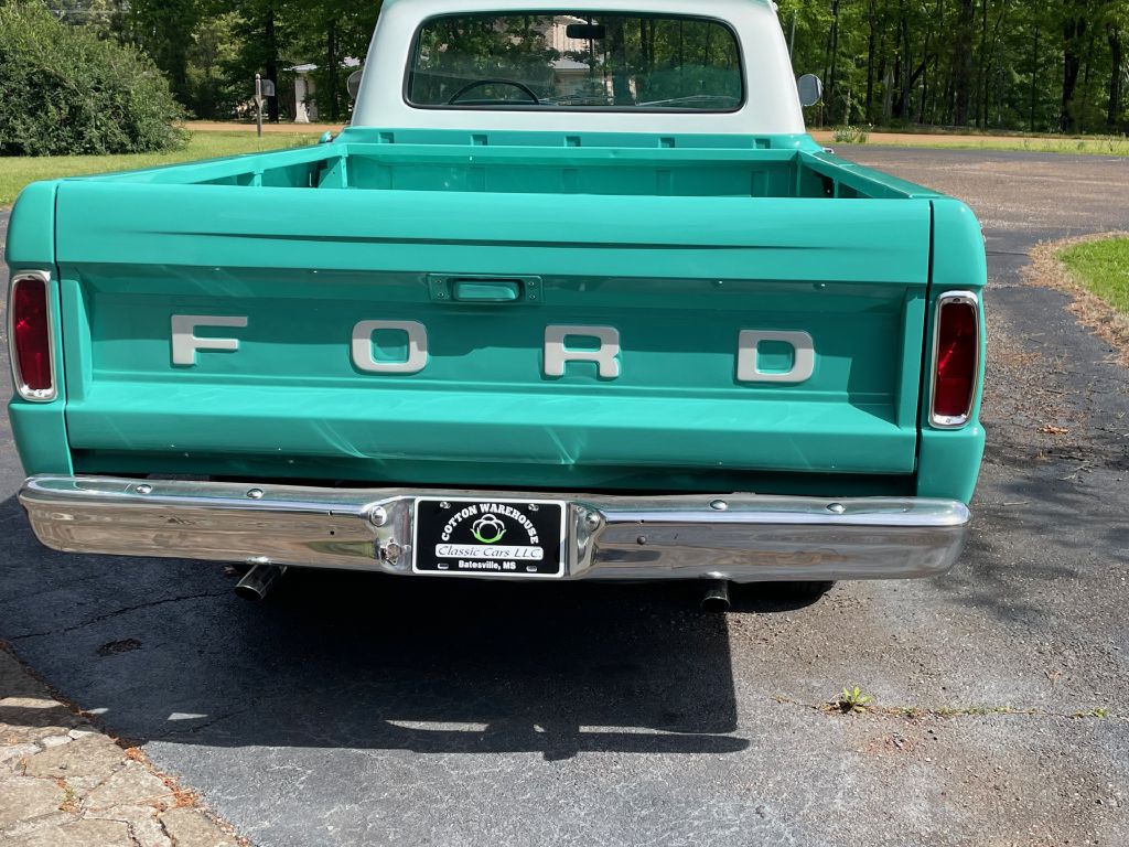 1964 Ford F-100 Image 5