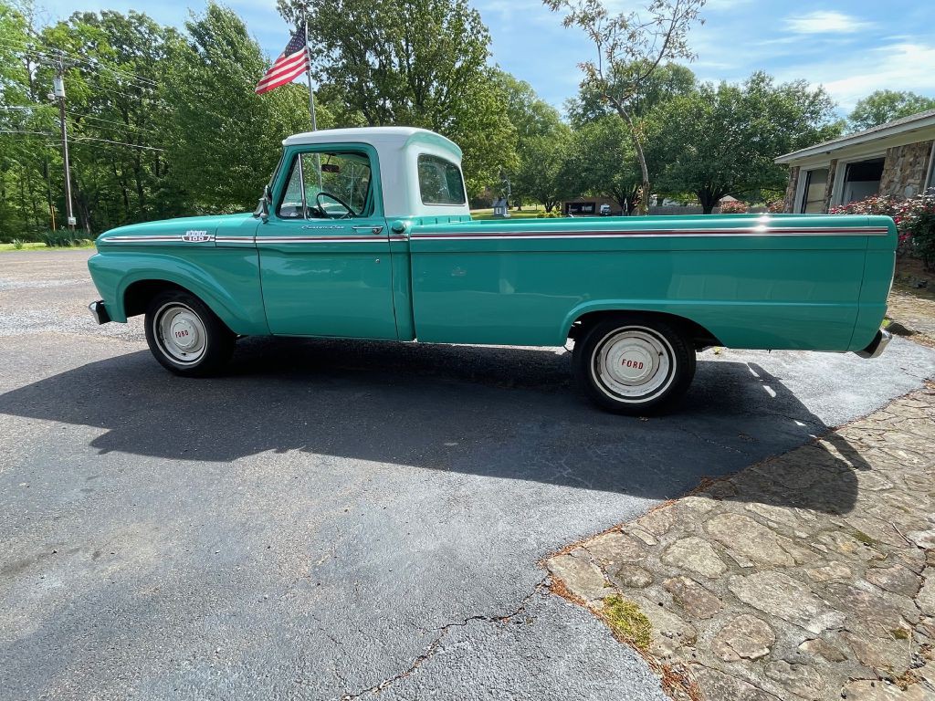 1964 Ford F-100 Image 6