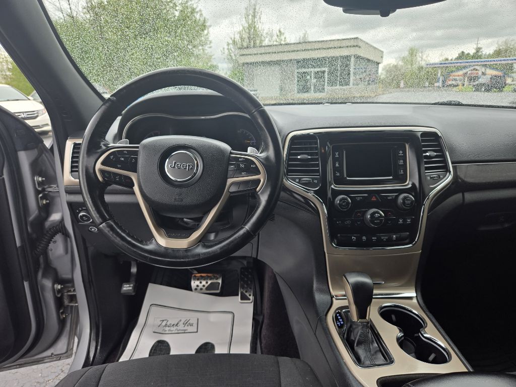 2017 Jeep Grand Cherokee Image 14