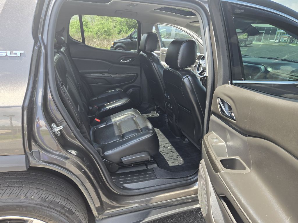 2019 GMC Acadia Image 10