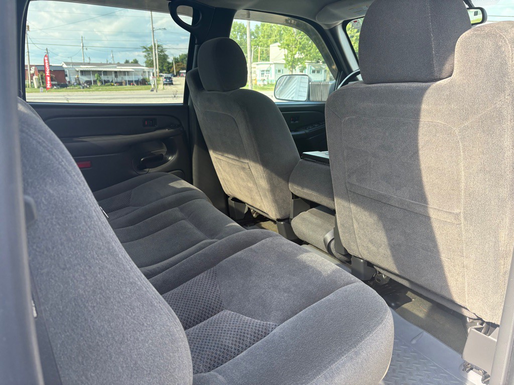 2005 Chevrolet Silverado 1500 Image 10