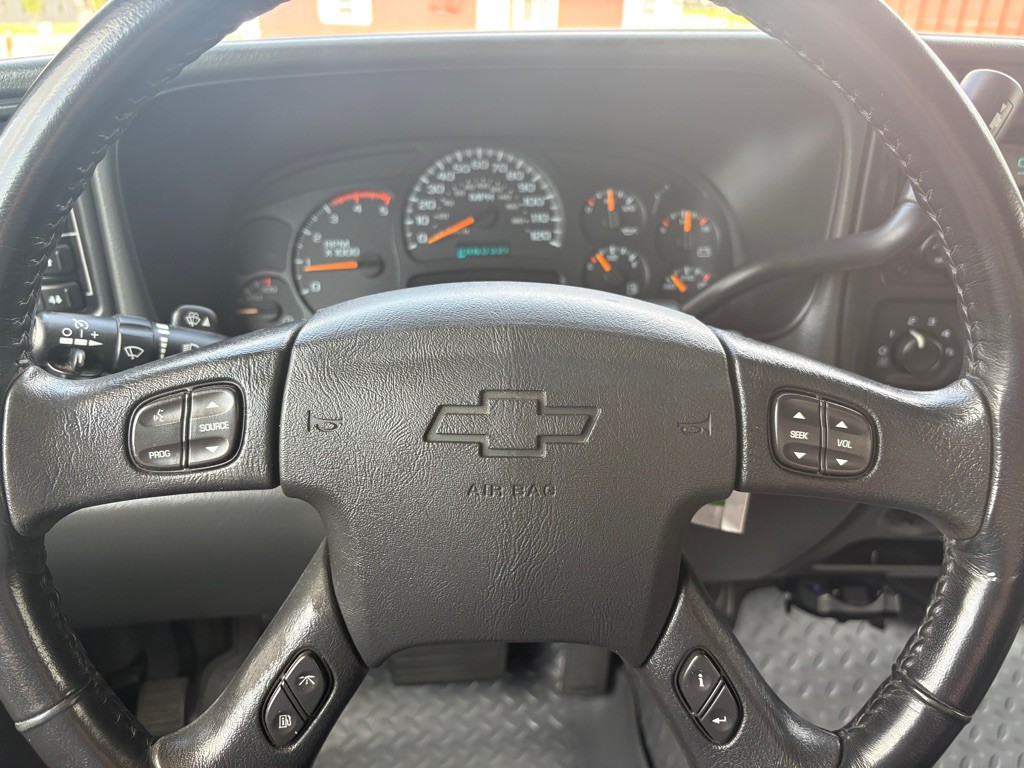 2005 Chevrolet Silverado 1500 Image 15