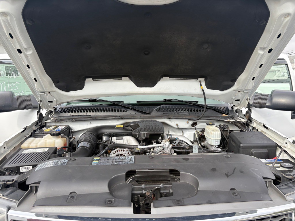 2005 Chevrolet Silverado 1500 Image 25