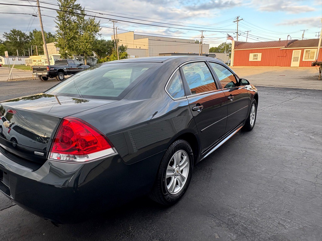 2015 Chevrolet Impala Image 3