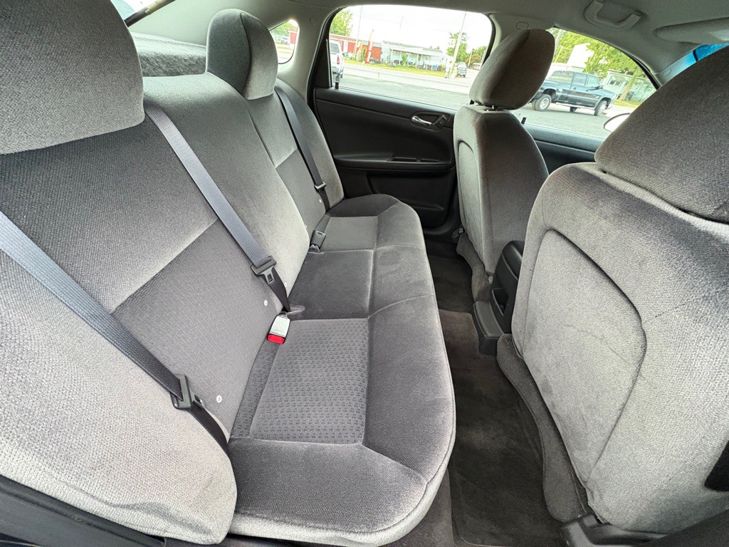 2015 Chevrolet Impala Image 14