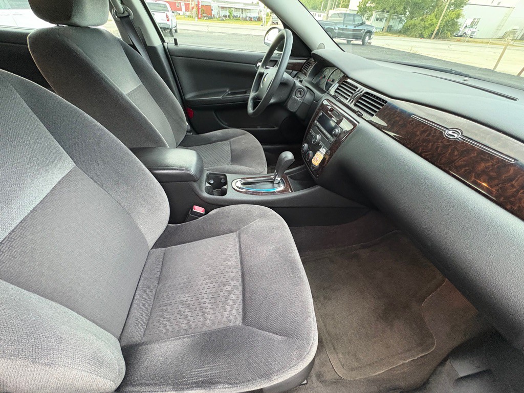 2015 Chevrolet Impala Image 16