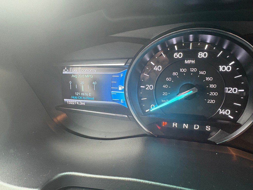 2017 Ford Explorer Image 24