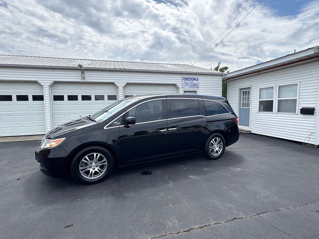 2011 Honda Odyssey Image 1